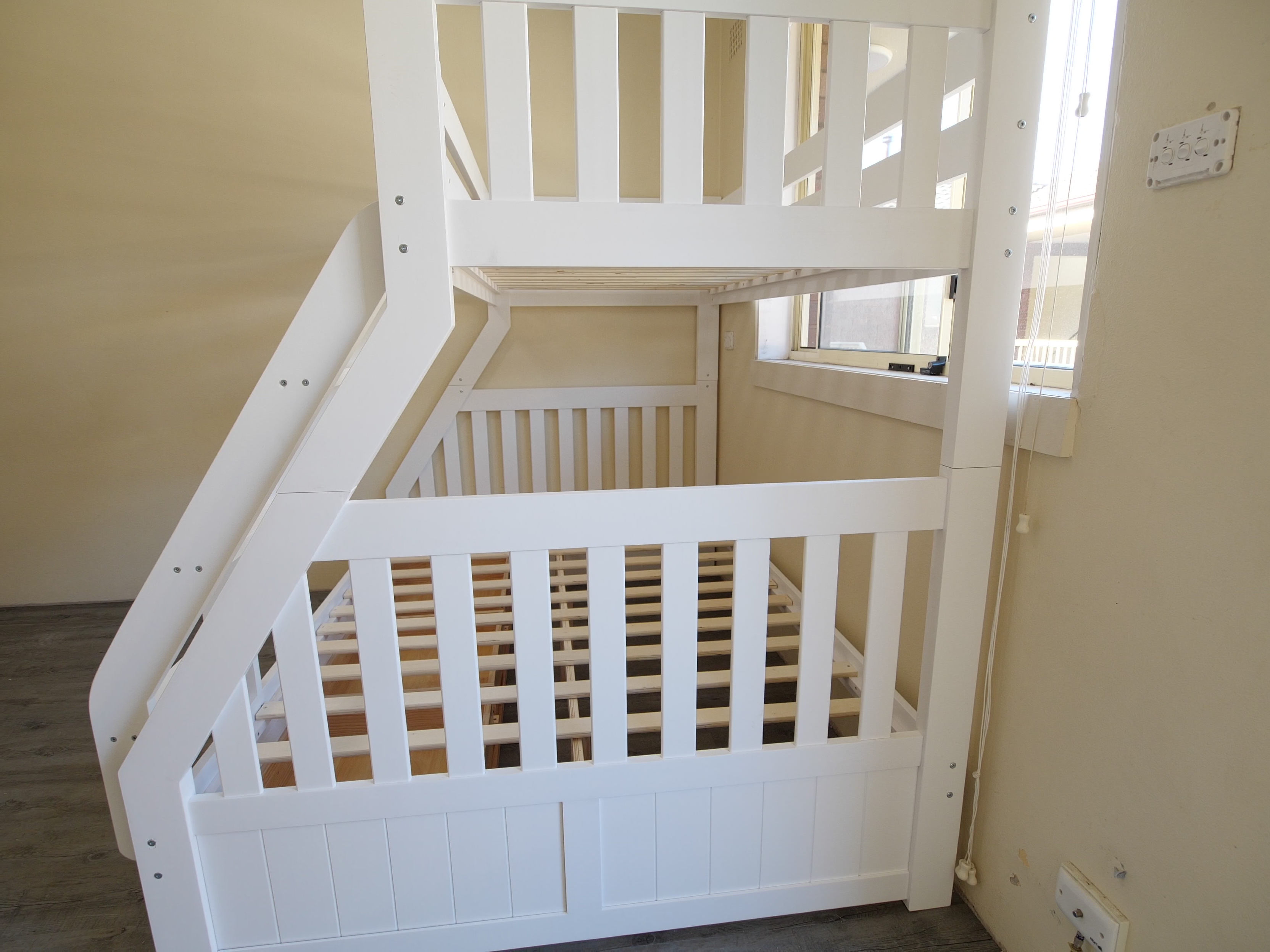  beds-and-mattresses product-details TRIO-BUNK-BED-PURE-WHITE-TIMBER-BUILD-model-bdm-1458P1001770