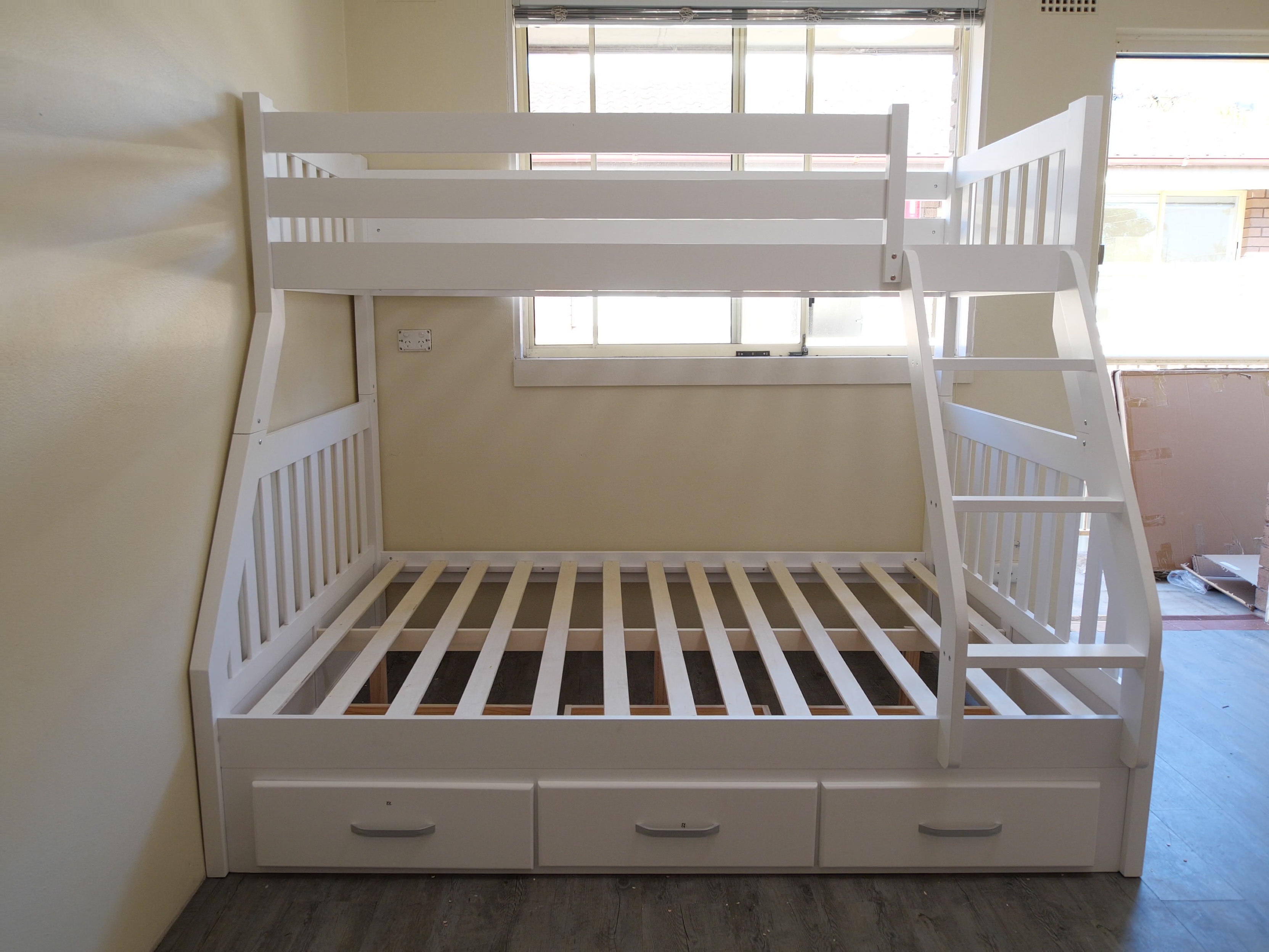  beds-and-mattresses product-details TRIO-BUNK-BED-PURE-WHITE-TIMBER-BUILD-model-bdm-1458P1001772