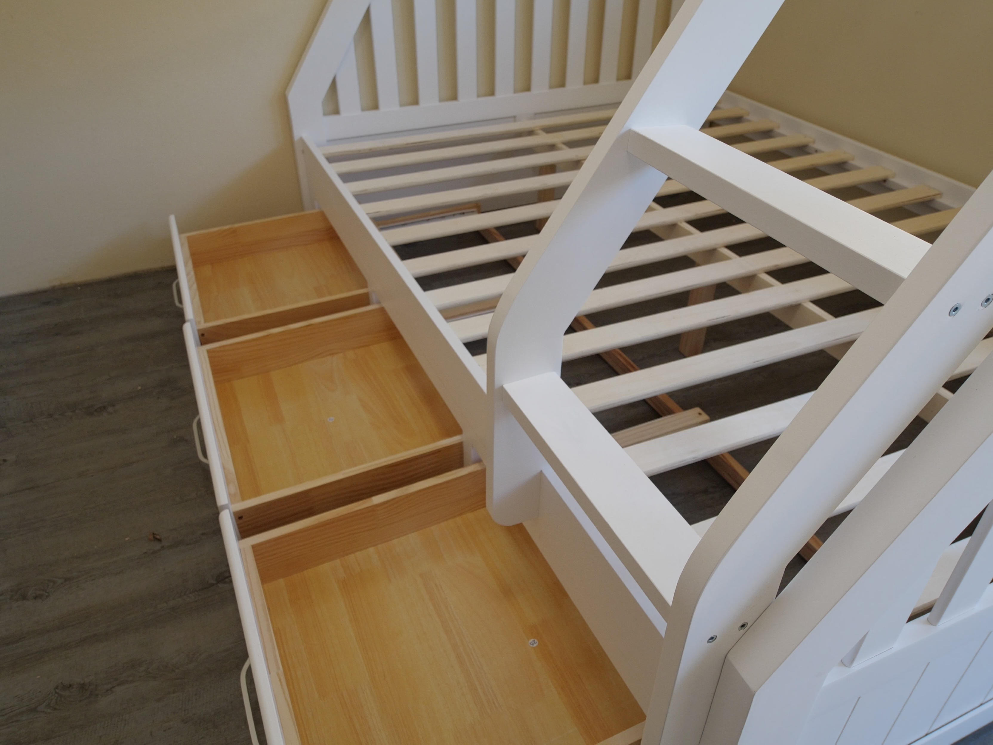  beds-and-mattresses product-details TRIO-BUNK-BED-PURE-WHITE-TIMBER-BUILD-model-bdm-1458P1001774