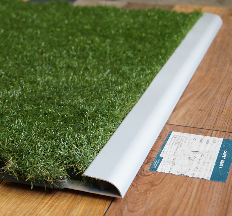  1m-x-1m-fleck-colours product-details Artificial-Grass-1m-X-1m-XPE-Foam-Shock-pad-Backed-model-xct-1466Artificial-grass-tile-with-edging-CLOSER-WS