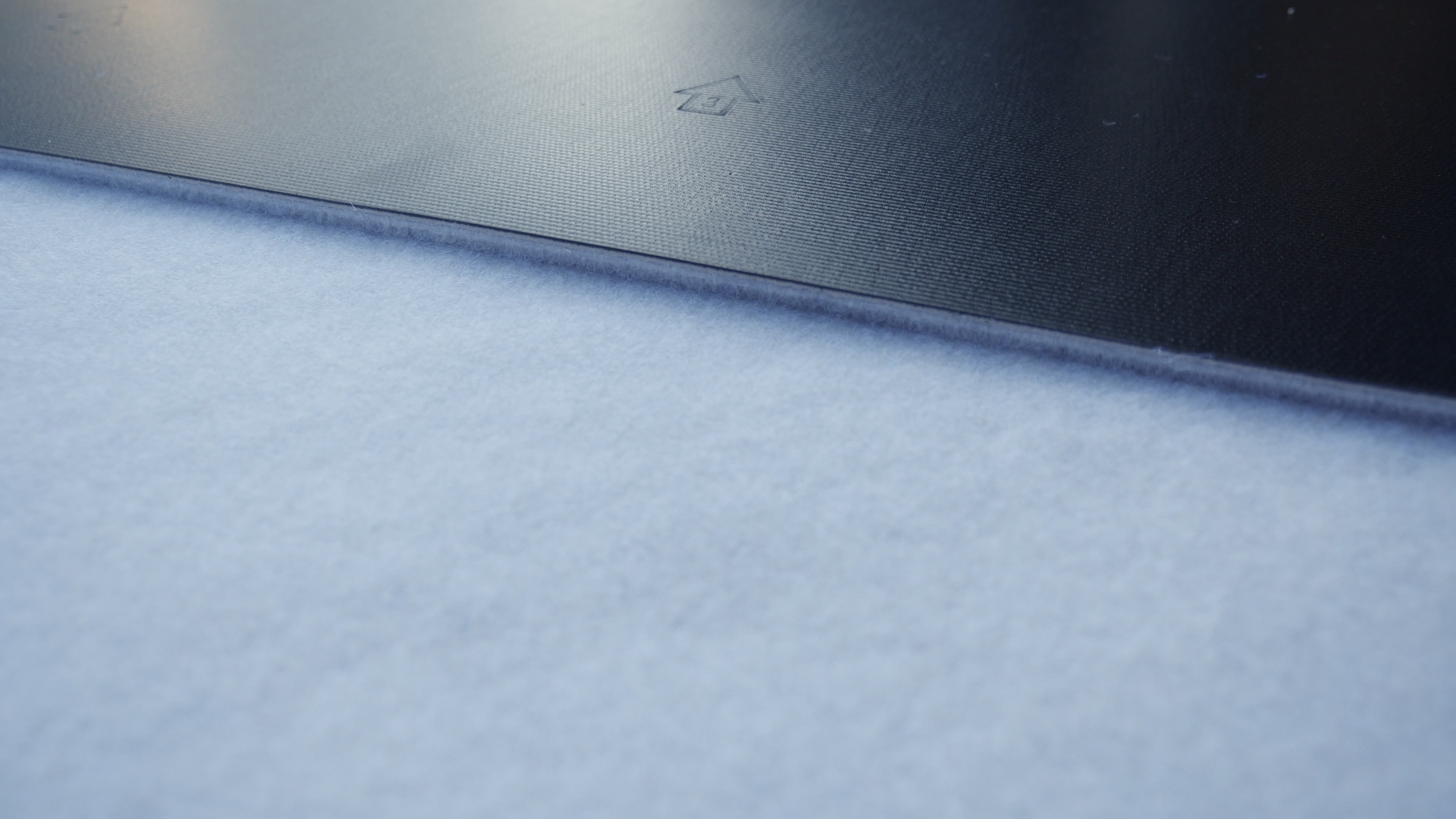  1m-x-1m-needle-punched product-details White-Super-Tufted-Needle-Punched-1m-x-1m-Exhibition-Carpet-Tiles-model-xct-1699P1002020