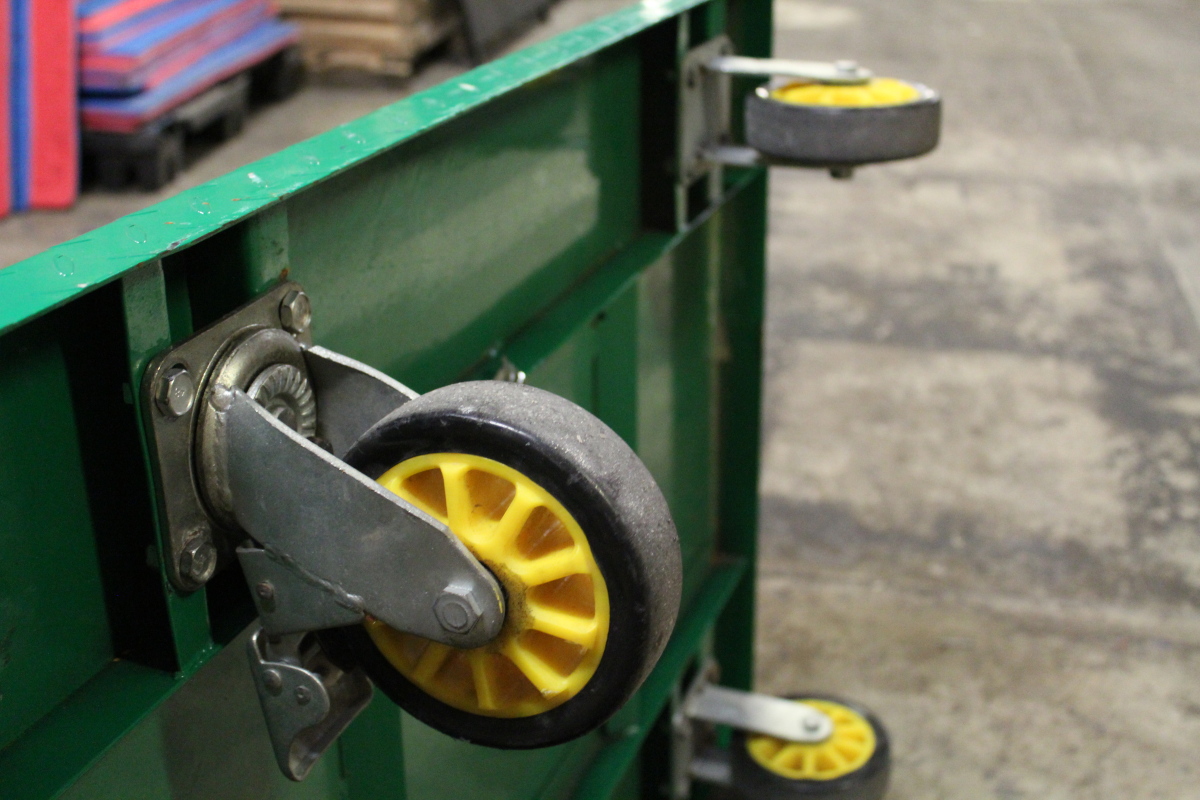  trolleys-and-accessories product-details 500-kg-swl-platform-trolley-model:tra-883trolleys-ladders-and-accessories-500kg-trolley5w